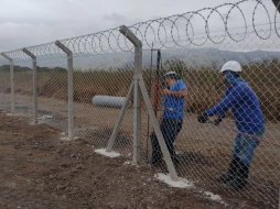 Imagem Instalação de Telas de Alambrado, Practica e Fortinet e gradil